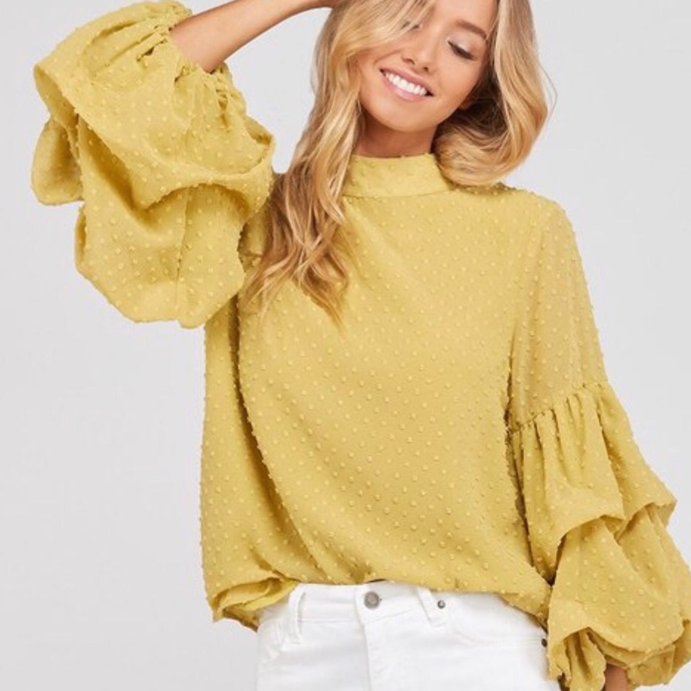 “Luna” Blouse LAST ONE! - Picture 2 of 5